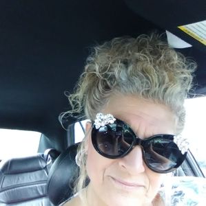 Meet your Posher, Ronda